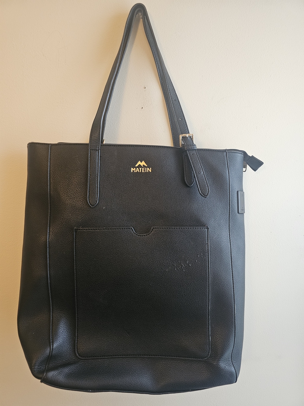 Matein Black Leather-Look Women's Tote with Front Pocket